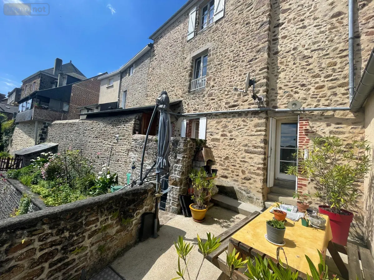 Maison a vendre Ambrières-les-Vallées 53300 Mayenne 53 90 m2 7 pièces 68900 euros 485 001