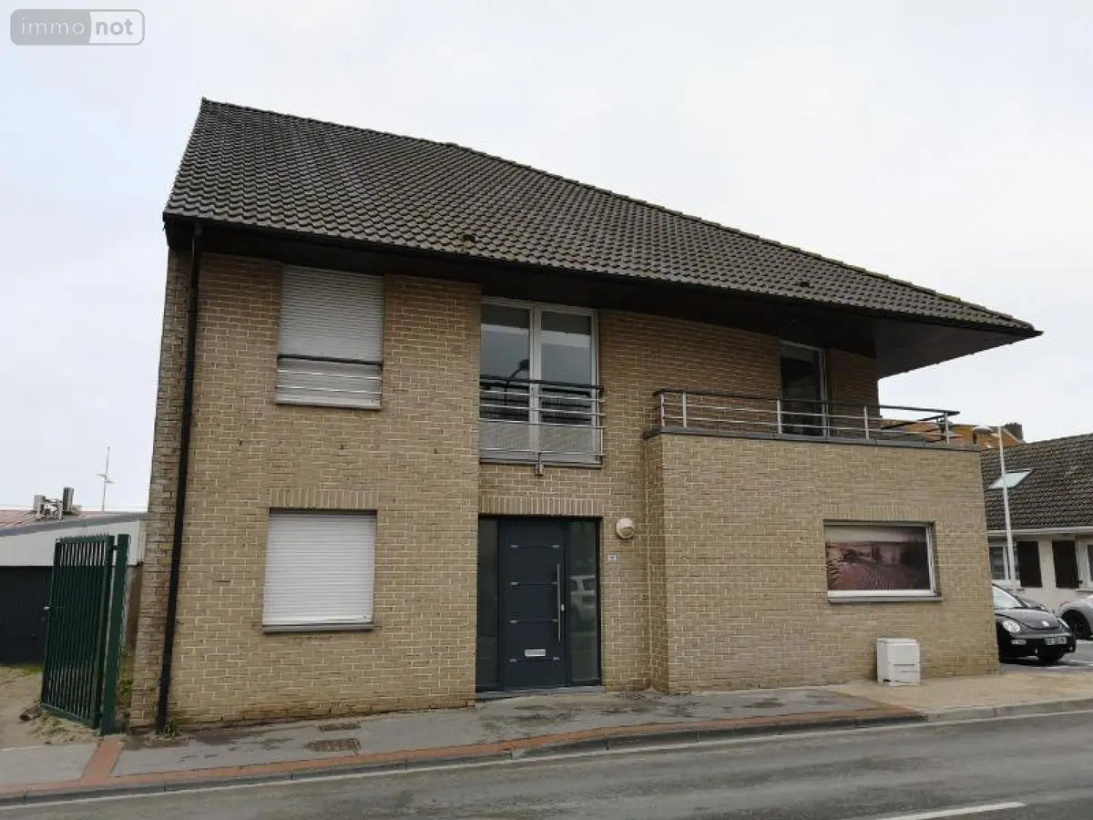 Location fonds et murs commerciaux Malo-les-Bains 59240 Nord 59 18 m2 1 pièce 490 euros S5293 001