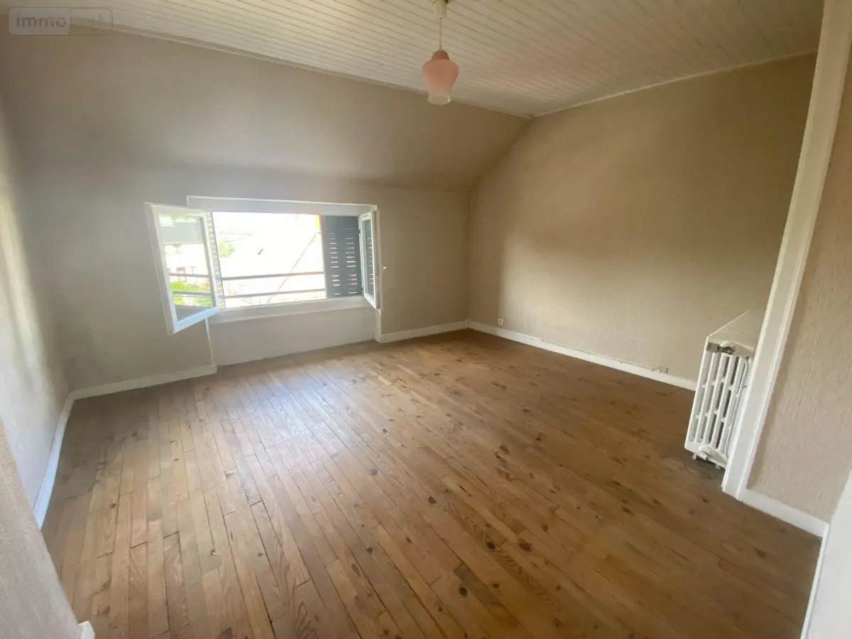 Maison a vendre Mauriac 15200 Cantal 15 65 m2 53000 euros 15060/1167 001