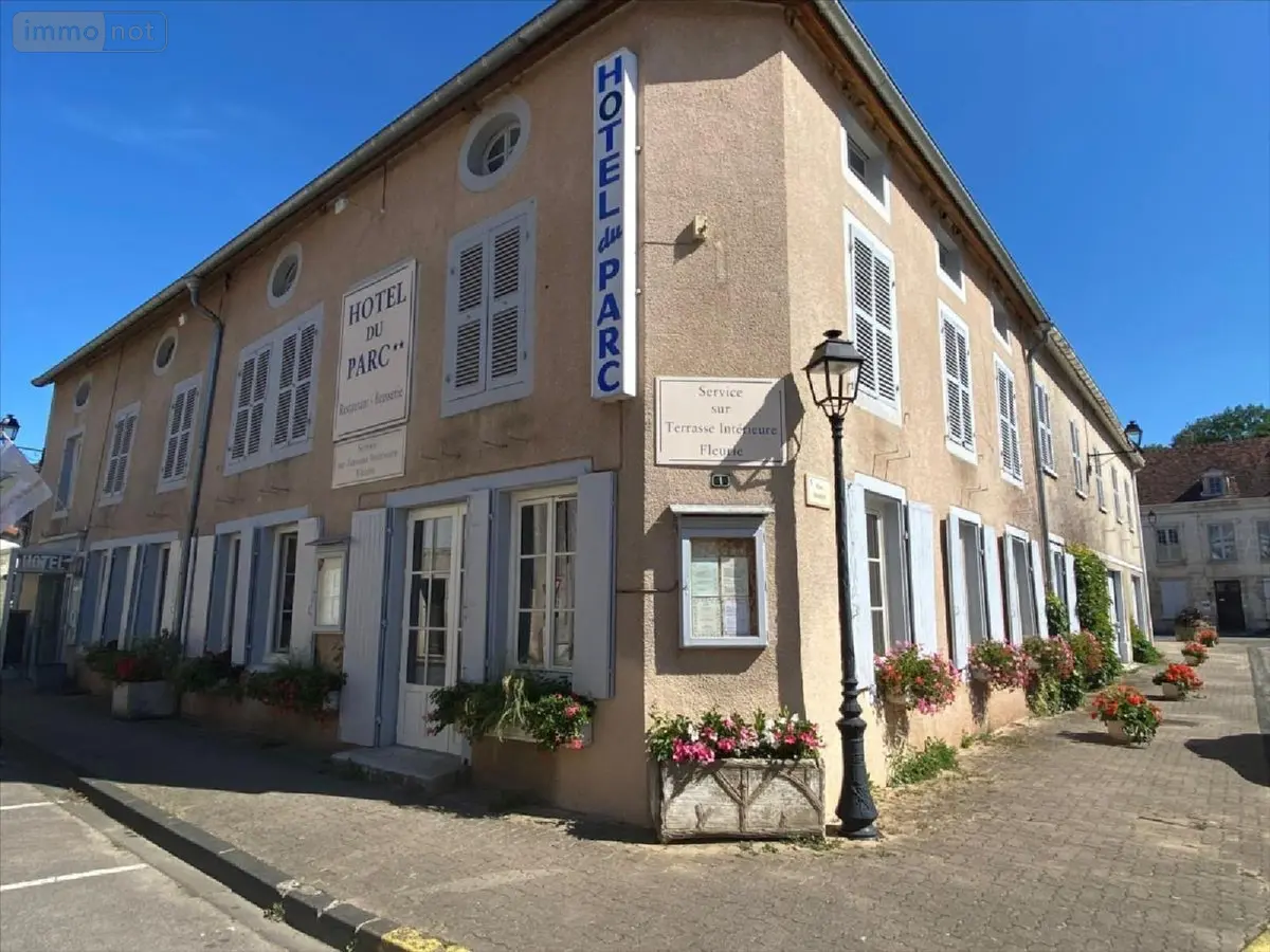 Fonds et murs commerciaux a vendre Arc-en-Barrois 52210 Haute-Marne 52 300 m2 25 pièces 212000 euros 52020-1058330 001