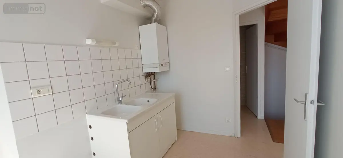 Location appartement Langres 52200 Haute-Marne 52 67 m2 3 pièces 590 euros 020/922 001