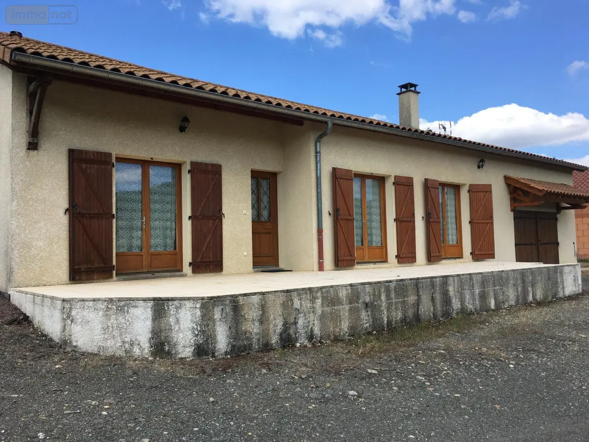 Location maison Matour 71520 Saône-et-Loire 71 100 m2 3 pièces 750 euros l800218364 001