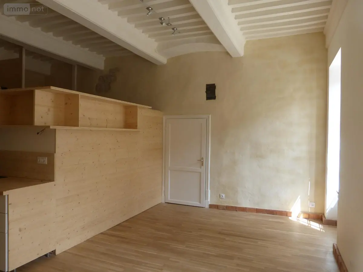 Location appartement Cluny 71250 Saône-et-Loire 71 43 m2 1 pièce 430 euros l800221697 001