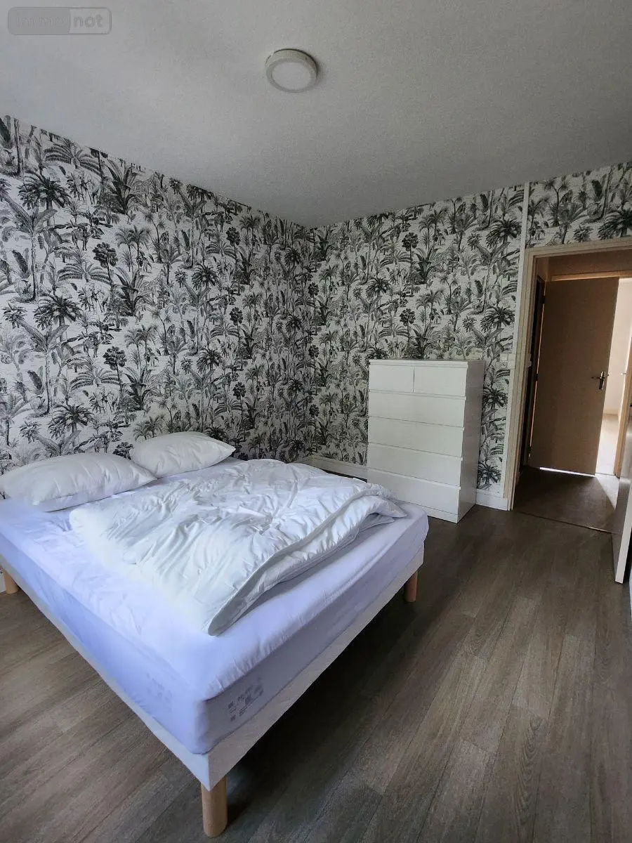 Location appartement Troyes 10000 Aube 10 75 m2 3 pièces 770 euros 10376/-1193-1 001