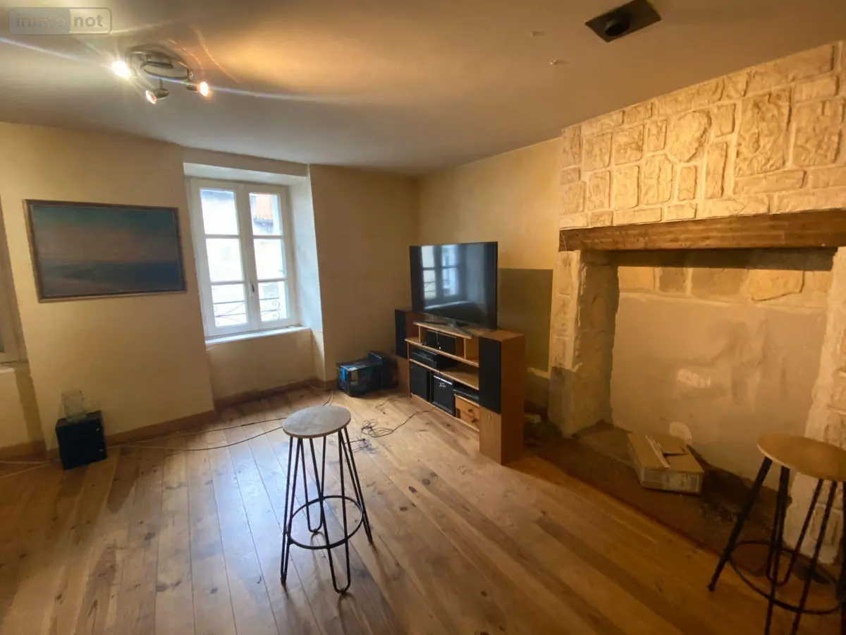 Appartement a vendre Mauriac 15200 Cantal 15 95 m2 42400 euros 15060/1171 001