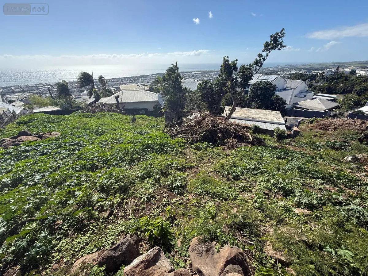 Terrain a batir a vendre Saint-Denis 97490 La Réunion 974 525000 euros 97424/86 001