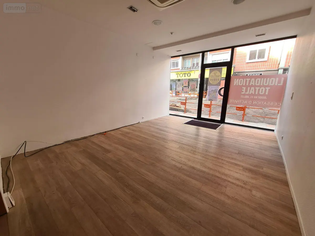 Location fonds et murs commerciaux Dunkerque 59140 Nord 59 32 m2 2 pièces 650 euros S5332 001