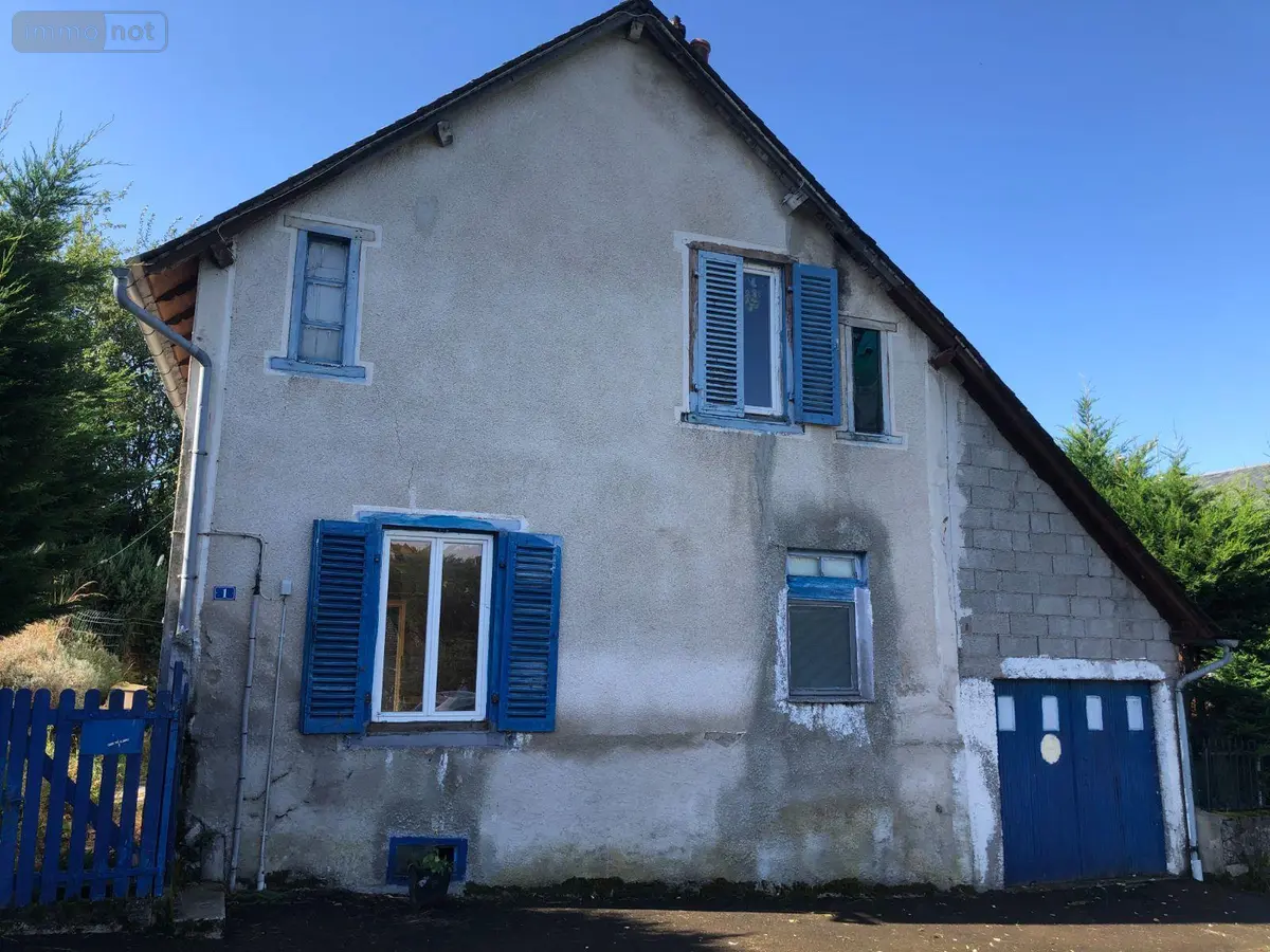 Maison a vendre Lugarde 15190 Cantal 15 43000 euros FG/2302 001