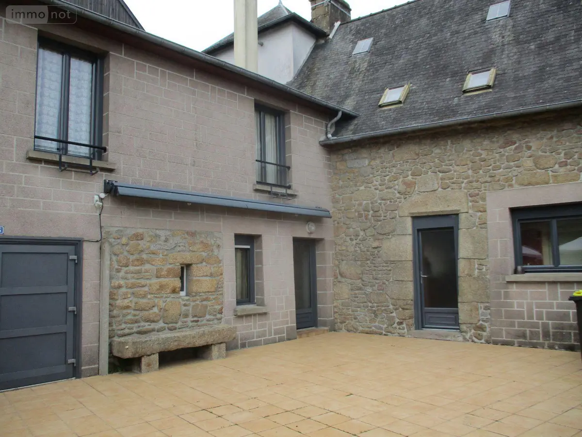 Maison a vendre Saint-Germain-en-Coglès 35133 Ille-et-Vilaine 35 129 m2 6 pièces 145544 euros 11737/724 001