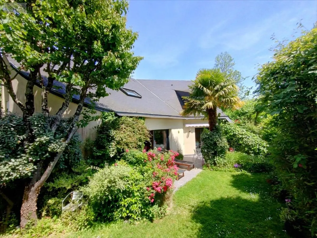 Maison a vendre Vitré 35500 Ille-et-Vilaine 35 272 m2 8 pièces 698625 euros 35131-1001133 001