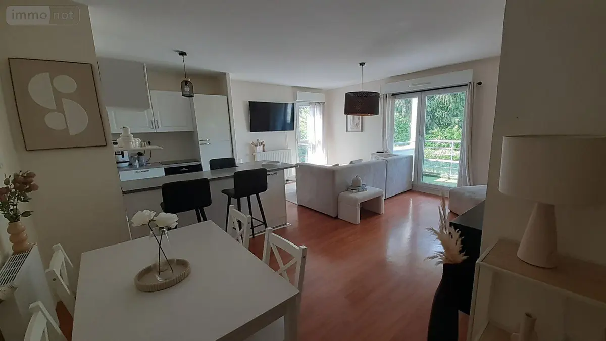 Location appartement Vitré 35500 Ille-et-Vilaine 35 77 m2 4 pièces 890 euros 131/2634 001