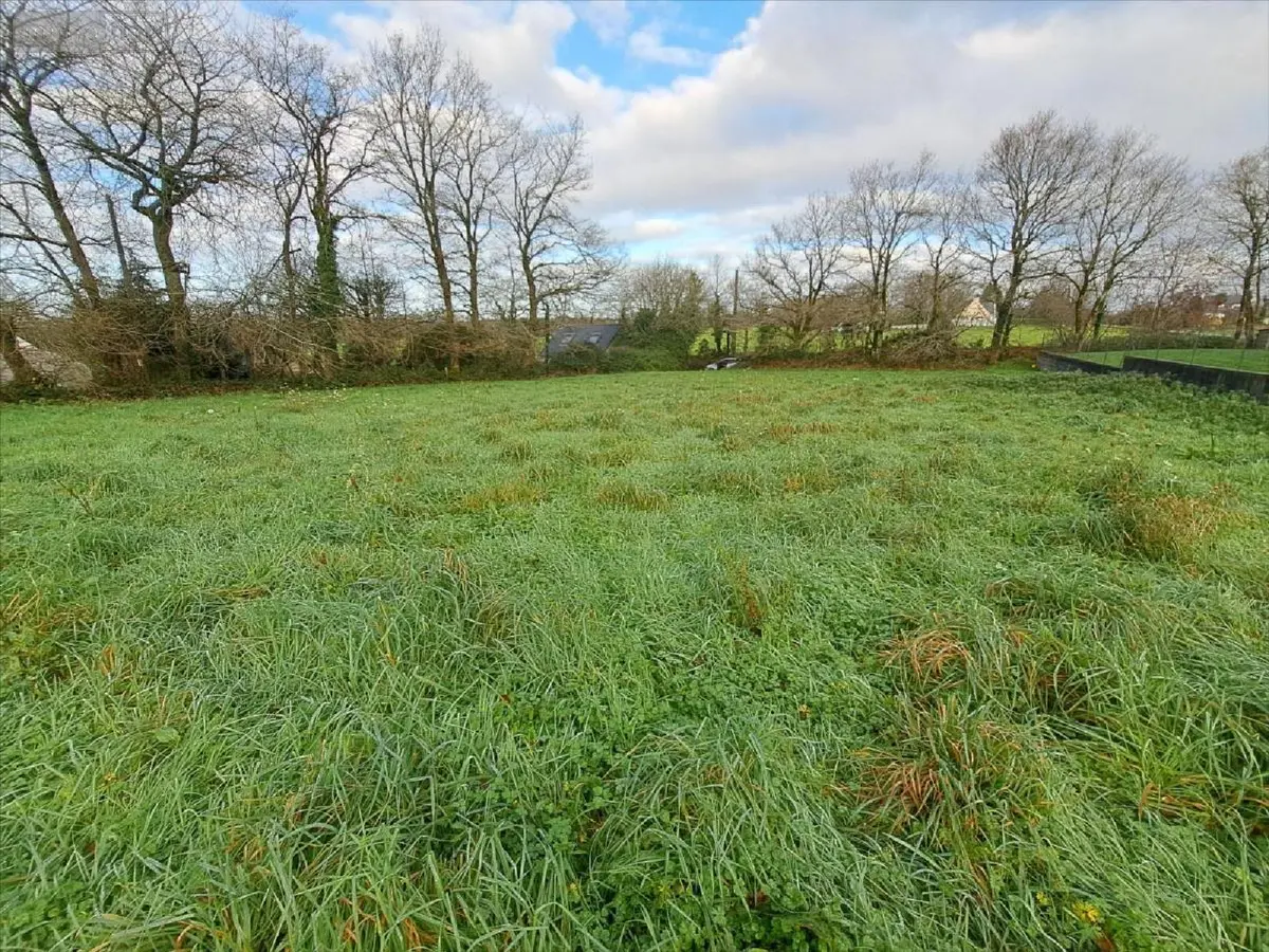 Terrain a batir a vendre Locunolé 29310 Finistère 29 84720 euros 29114-1058554 001