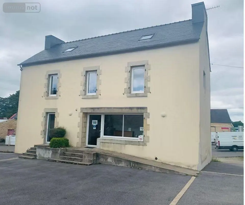 Immeuble de rapport a vendre Mellac 29300 Finistère 29 160 m2 337675 euros 29114-1074312 001