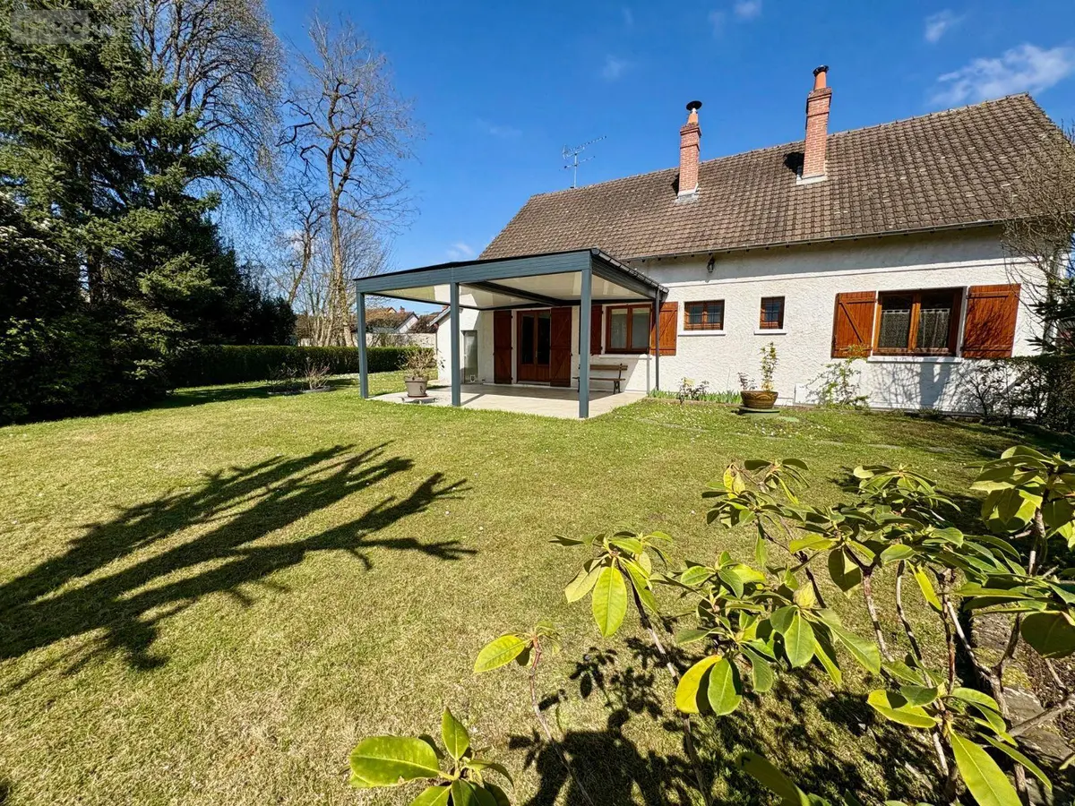 Maison a vendre Salbris 41300 Loir-et-Cher 41 152 m2 8 pièces 269824 euros 044/2003 001