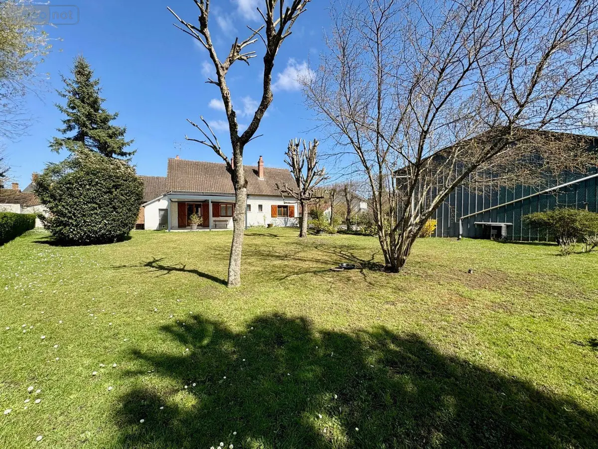Maison a vendre Salbris 41300 Loir-et-Cher 41 152 m2 8 pièces 269824 euros 044/2003 001