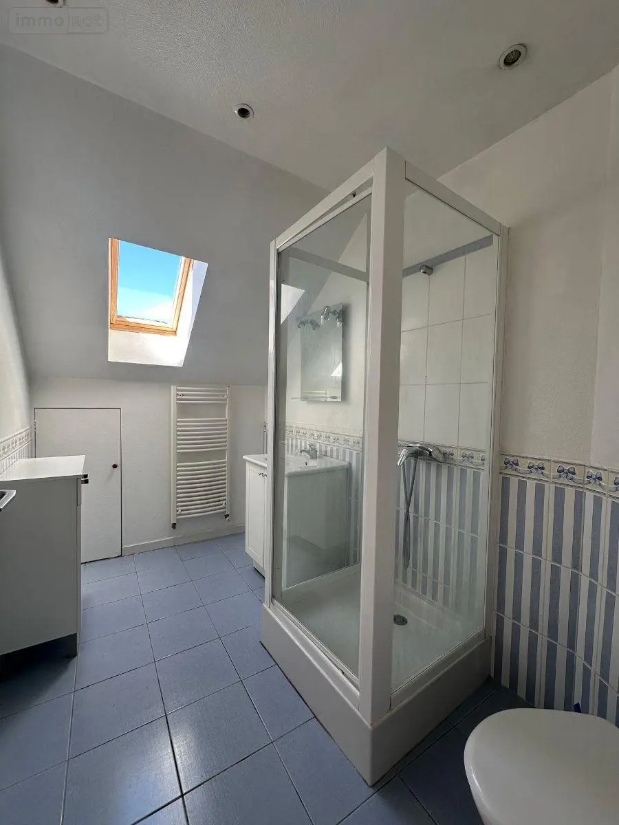 Location appartement Ussel 19200 Corrèze 19 40 m2 2 pièces 455 euros UL 151 001