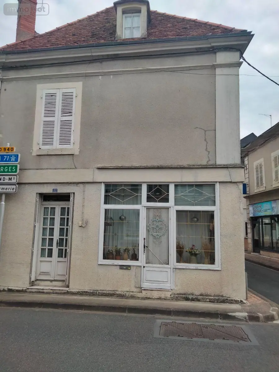 Immeuble de rapport a vendre Lignières 18160 Cher 18 157 m2 9 pièces 60420 euros 18022/796 001