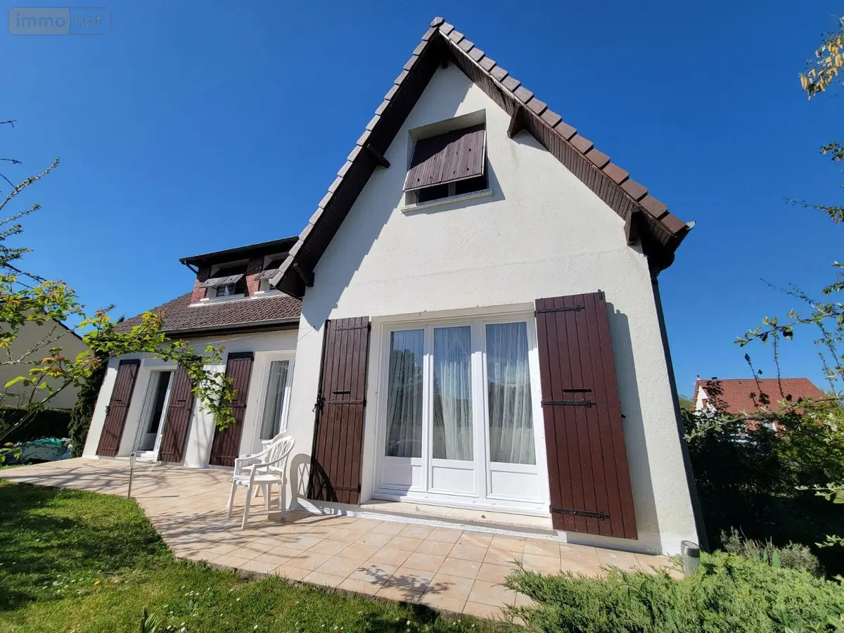 Maison a vendre Châteaudun 28200 Eure-et-Loir 28 133 m2 6 pièces 202000 euros RC/874 001