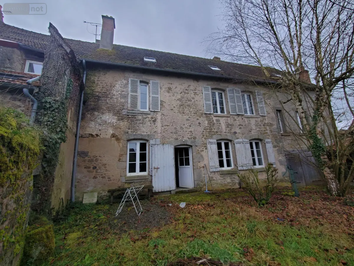 Immeuble de rapport a vendre Ahun 23150 Creuse 23 192 m2 174250 euros 10986/722 001