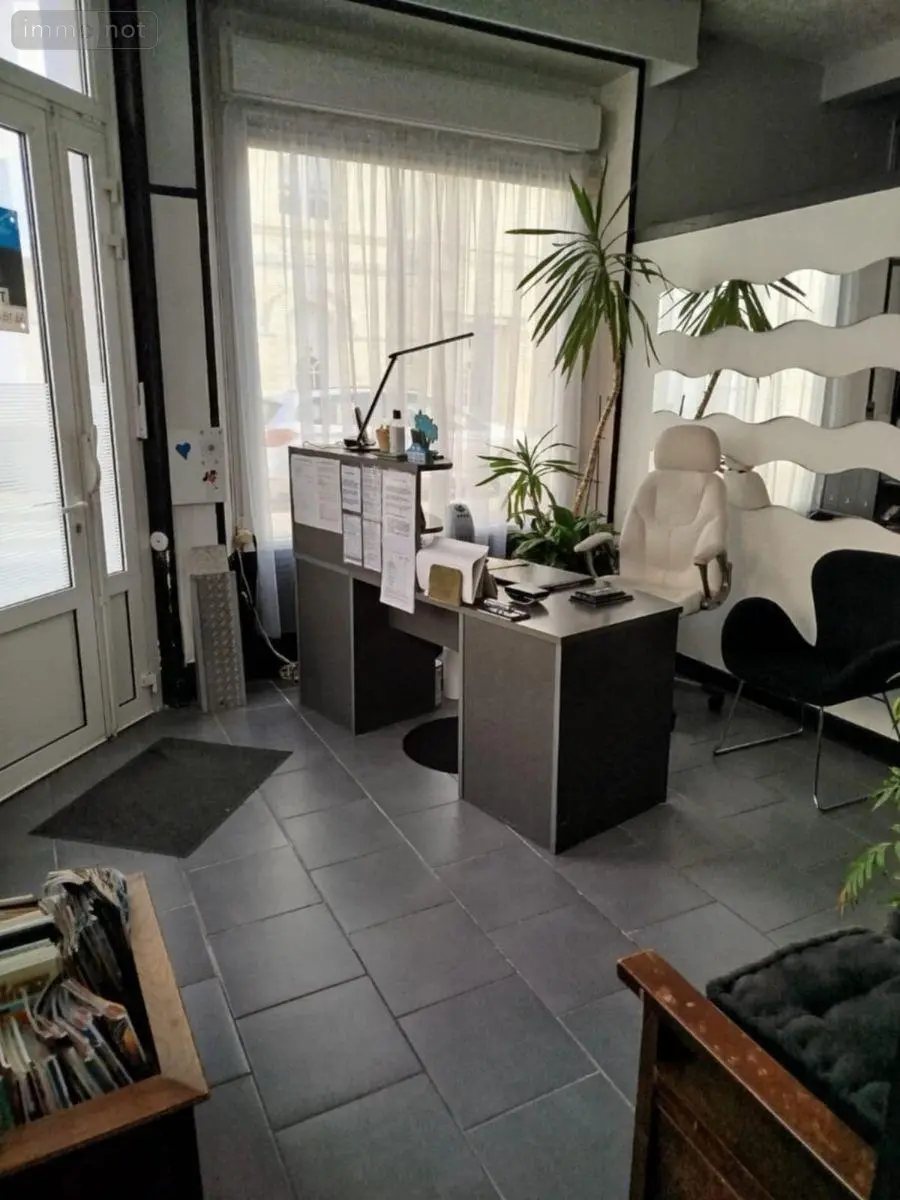 Fonds et murs commerciaux a vendre Berck 62600 Pas-de-Calais 62 141 m2 5 pièces 373650 euros 083/2059 001