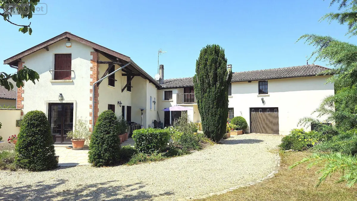 Maison a vendre Vitry-en-Perthois 51300 Marne 51 270 m2 10 pièces 215000 euros 51081/899 001