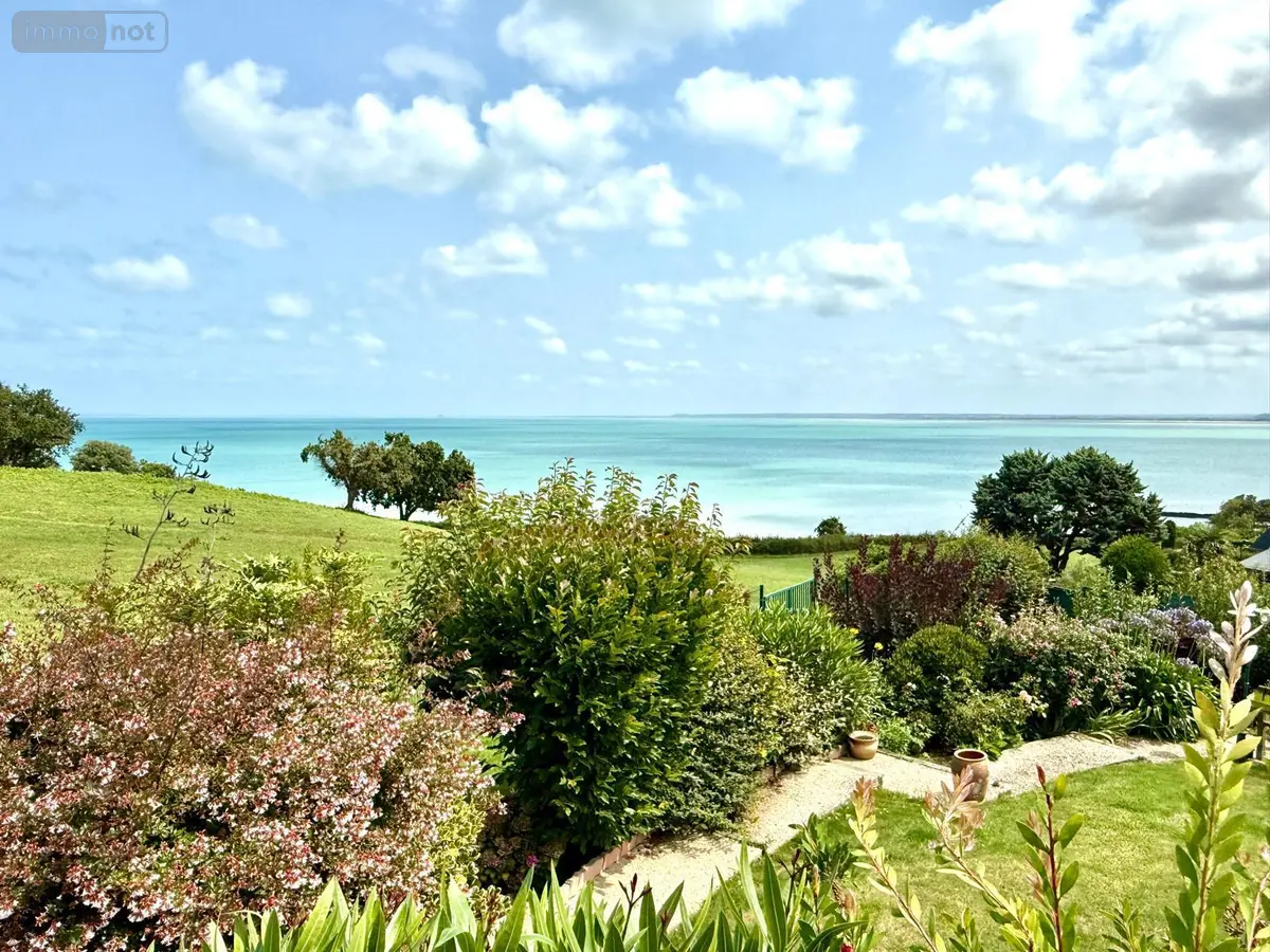 Maison a vendre Saint-Méloir-des-Ondes 35350 Ille-et-Vilaine 35 160 m2 6 pièces 851980 euros 35144/306 001