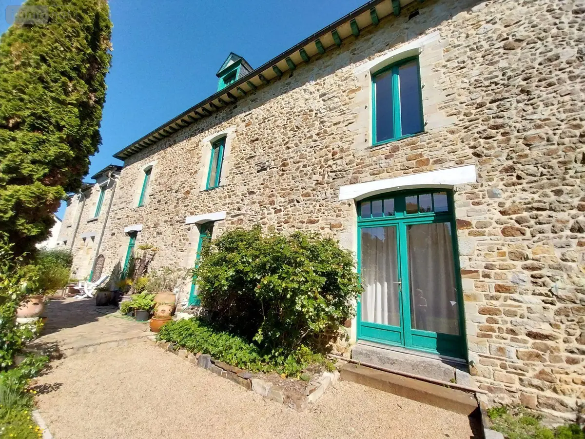Propriete a vendre Balazé 35500 Ille-et-Vilaine 35 277 m2 8 pièces 424350 euros 35131-80 001