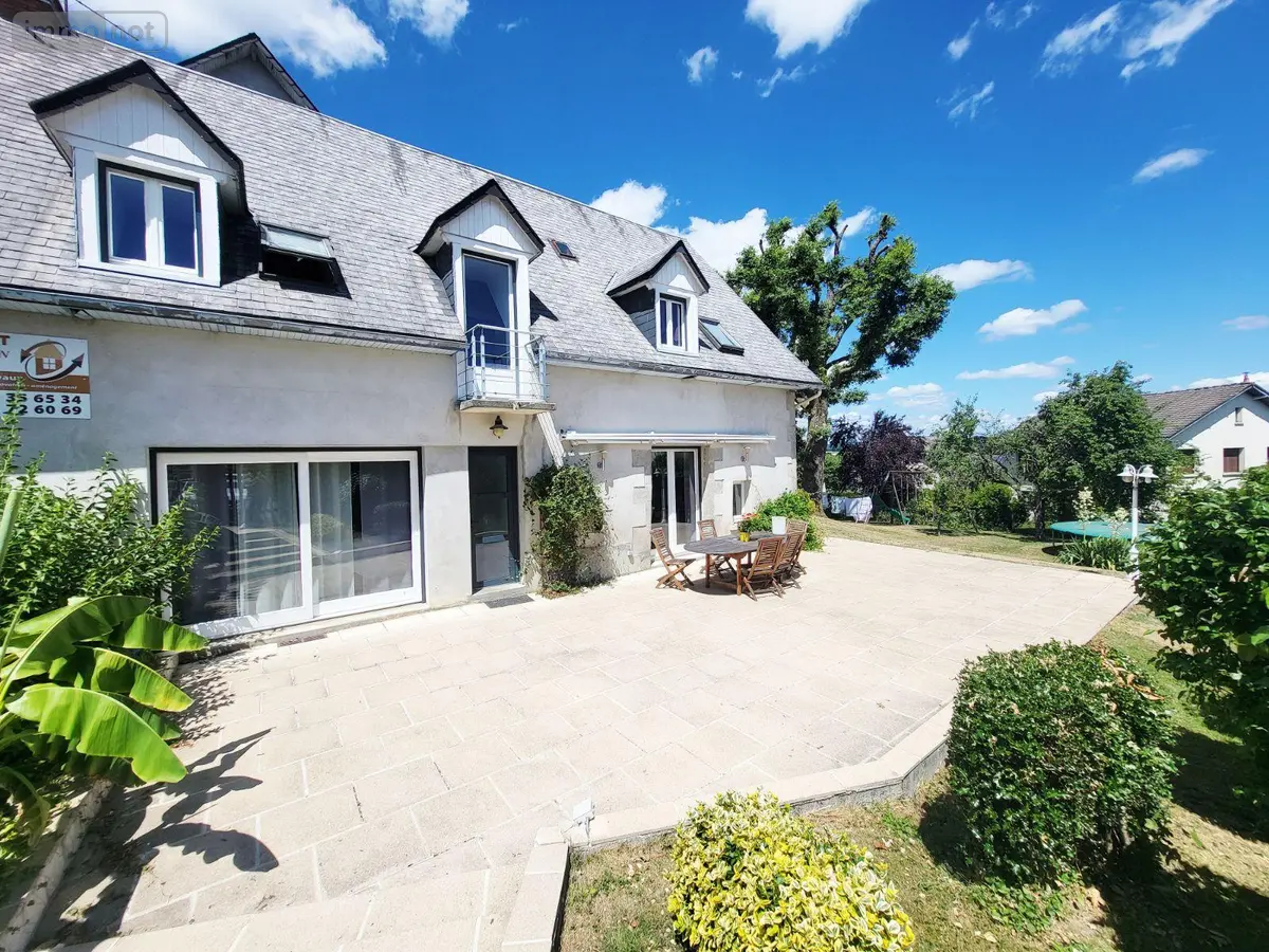 Maison a vendre Ussel 19200 Corrèze 19 240 m2 7 pièces 289000 euros UM 1281 001