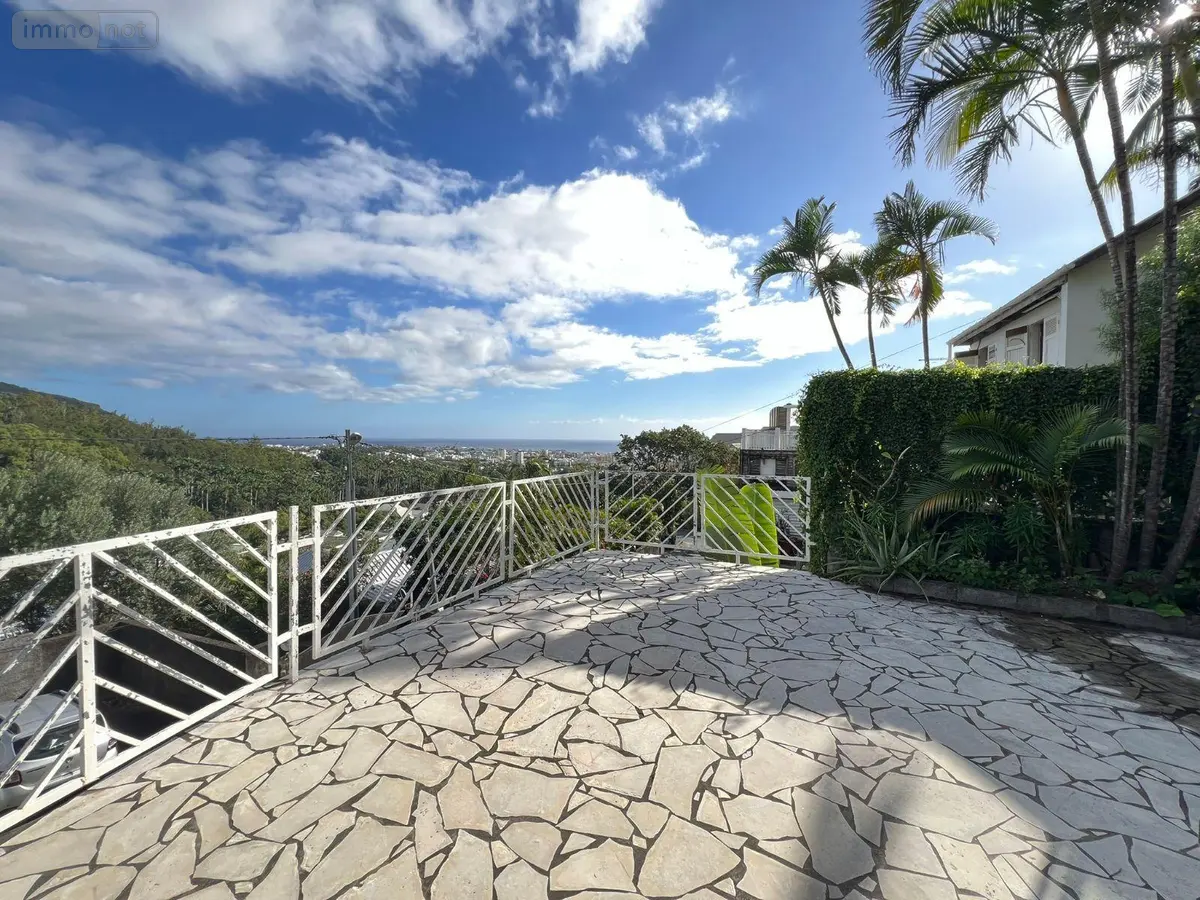 Maison a vendre Saint-Denis 97400 La Réunion 974 131 m2 4 pièces 499000 euros 97405/185 001