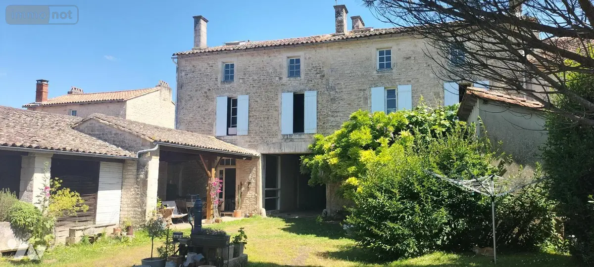 Maison a vendre Brioux-sur-Boutonne 79170 Deux-Sèvres 79 337 m2 14 pièces 198000 euros 13263 001