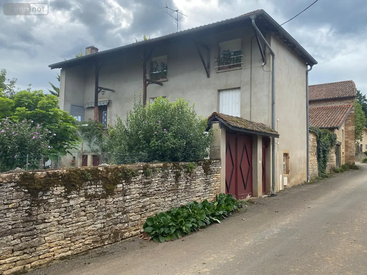 Maison a vendre Azé 71260 Saône-et-Loire 71 98 m2 5 pièces 168000 euros MA 669 001
