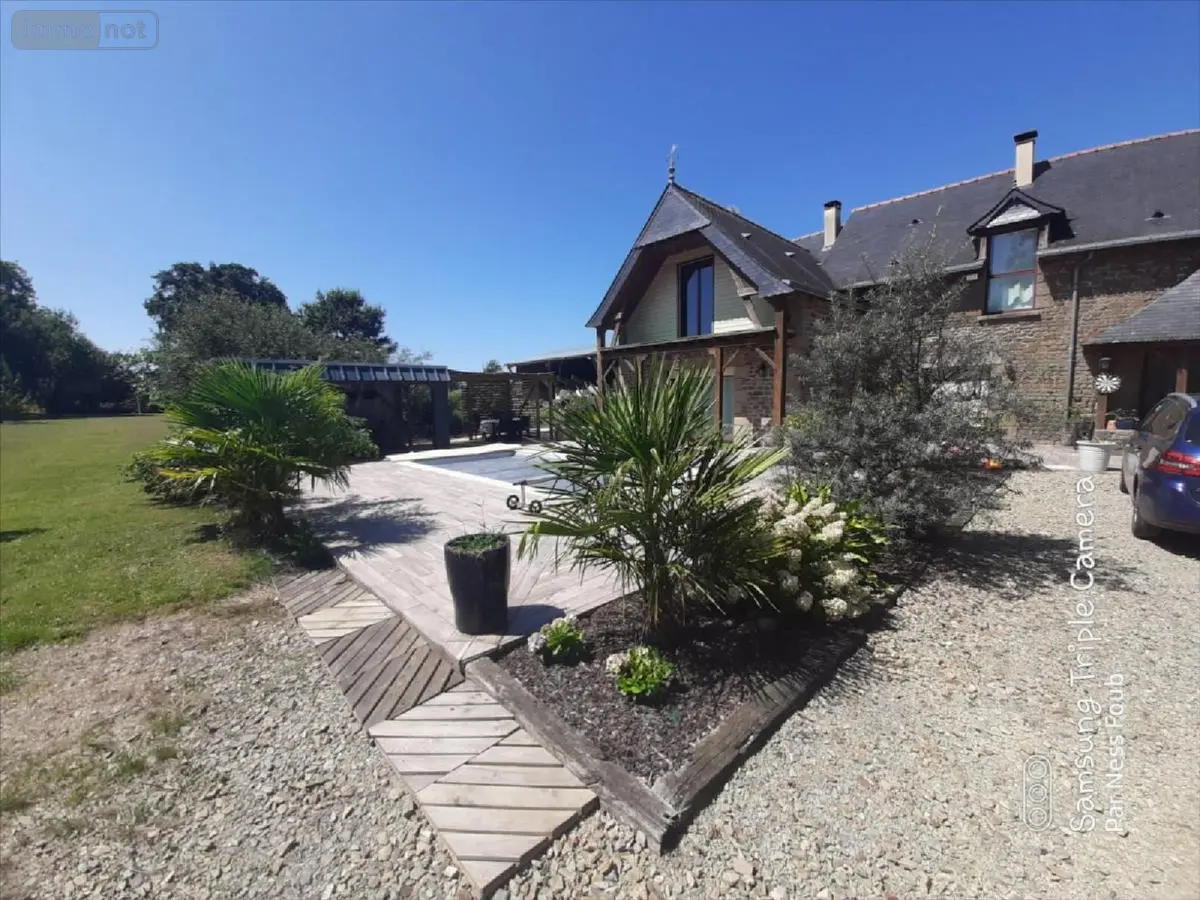 Maison a vendre Larchamp 53220 Mayenne 53 265 m2 9 pièces 367500 euros 53077-1062742 001