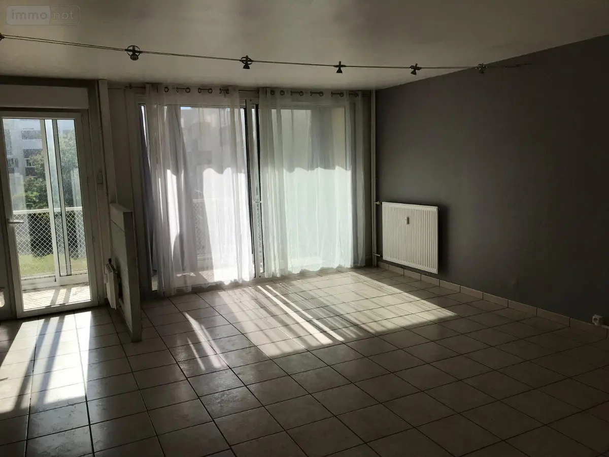 Appartement a vendre Le Mans 72000 Sarthe 72 67 m2 3 pièces 142425 euros 079/1994 001