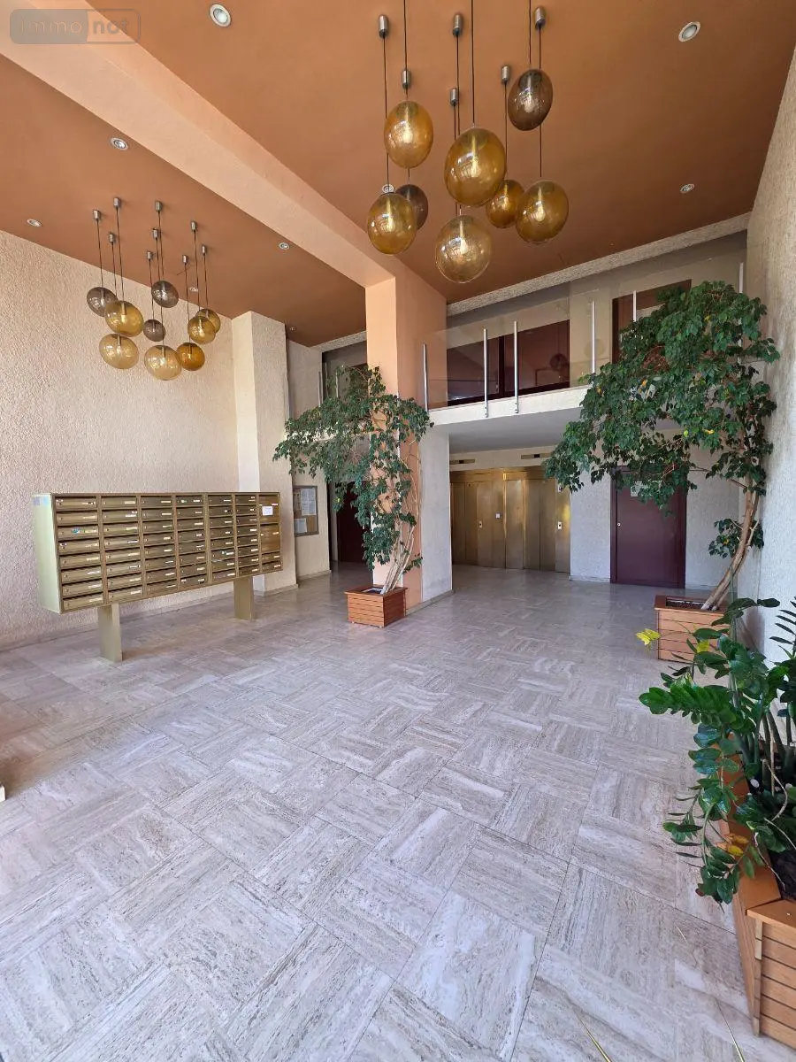 Appartement a vendre Angers 49000 Maine-et-Loire 49 94 m2 5 pièces 189900 euros 49115/MAIS/504 001
