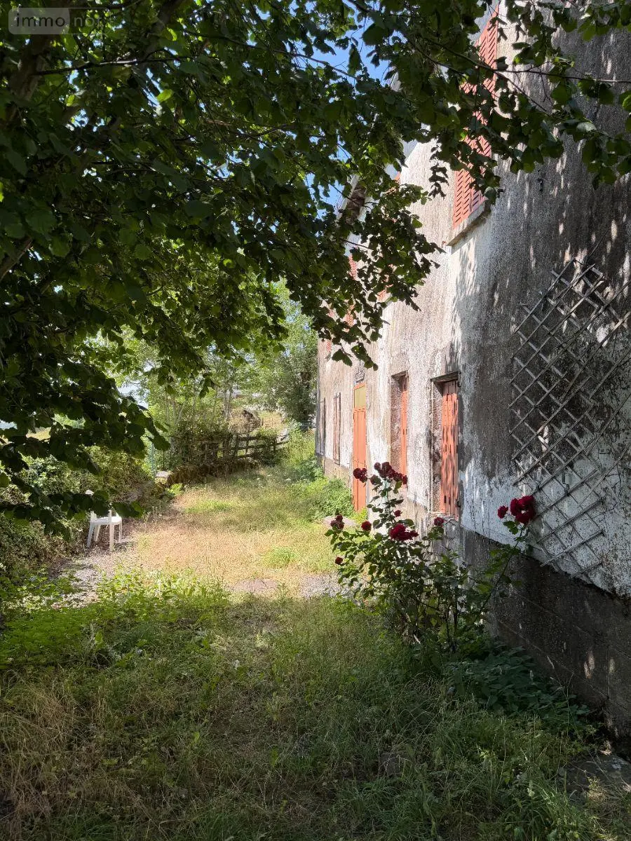 Maison a vendre Saint-Chamant 15140 Cantal 15 160 m2 73140 euros 15060/1226 001