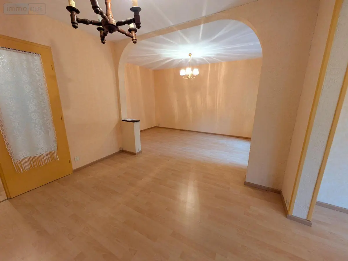 Appartement a vendre Le Mans 72000 Sarthe 72 103 m2 5 pièces 128750 euros 16687/1 001