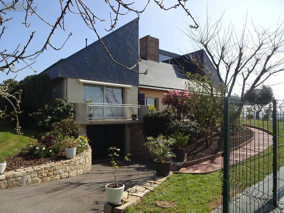 Maison a vendre La Chapelle-Fleurigné 35133 Ille-et-Vilaine 35 302 m2 10 pièces 815000 euros 036/782 001