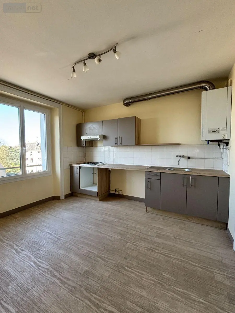 Appartement a vendre Fougères 35300 Ille-et-Vilaine 35 79 m2 4 pièces 150740 euros 1358 001