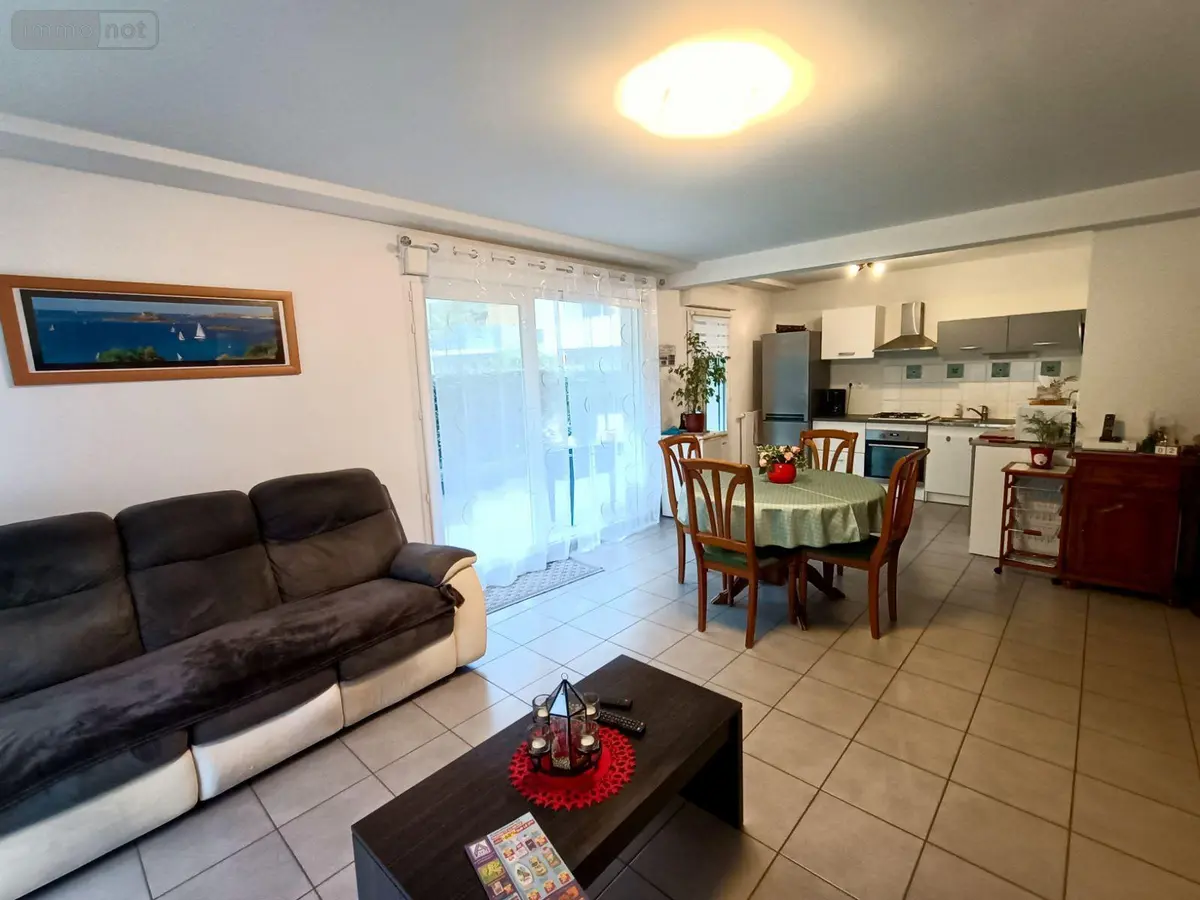 Appartement a vendre Bruz 35170 Ille-et-Vilaine 35 81 m2 4 pièces 250080 euros 35129-6535 001