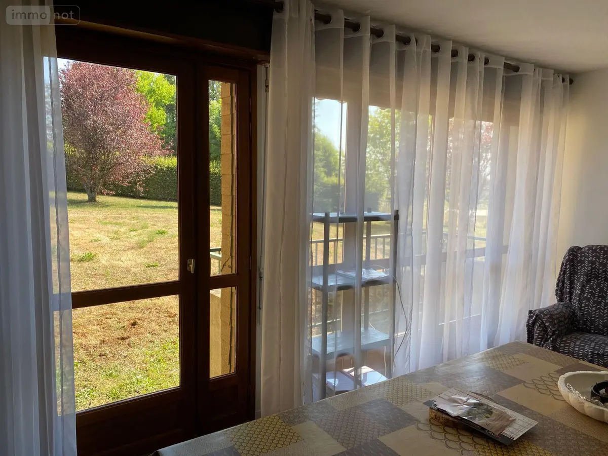 Appartement a vendre Mauriac 15200 Cantal 15 51 m2 58300 euros 15060/1230 001
