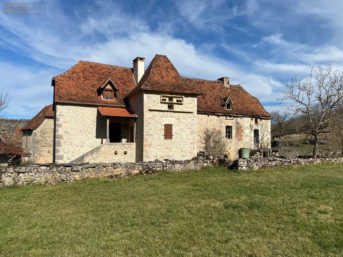 Maison a vendre Marcilhac-sur-Célé 46160 Lot 46 100 m2 246880 euros CA/646 001