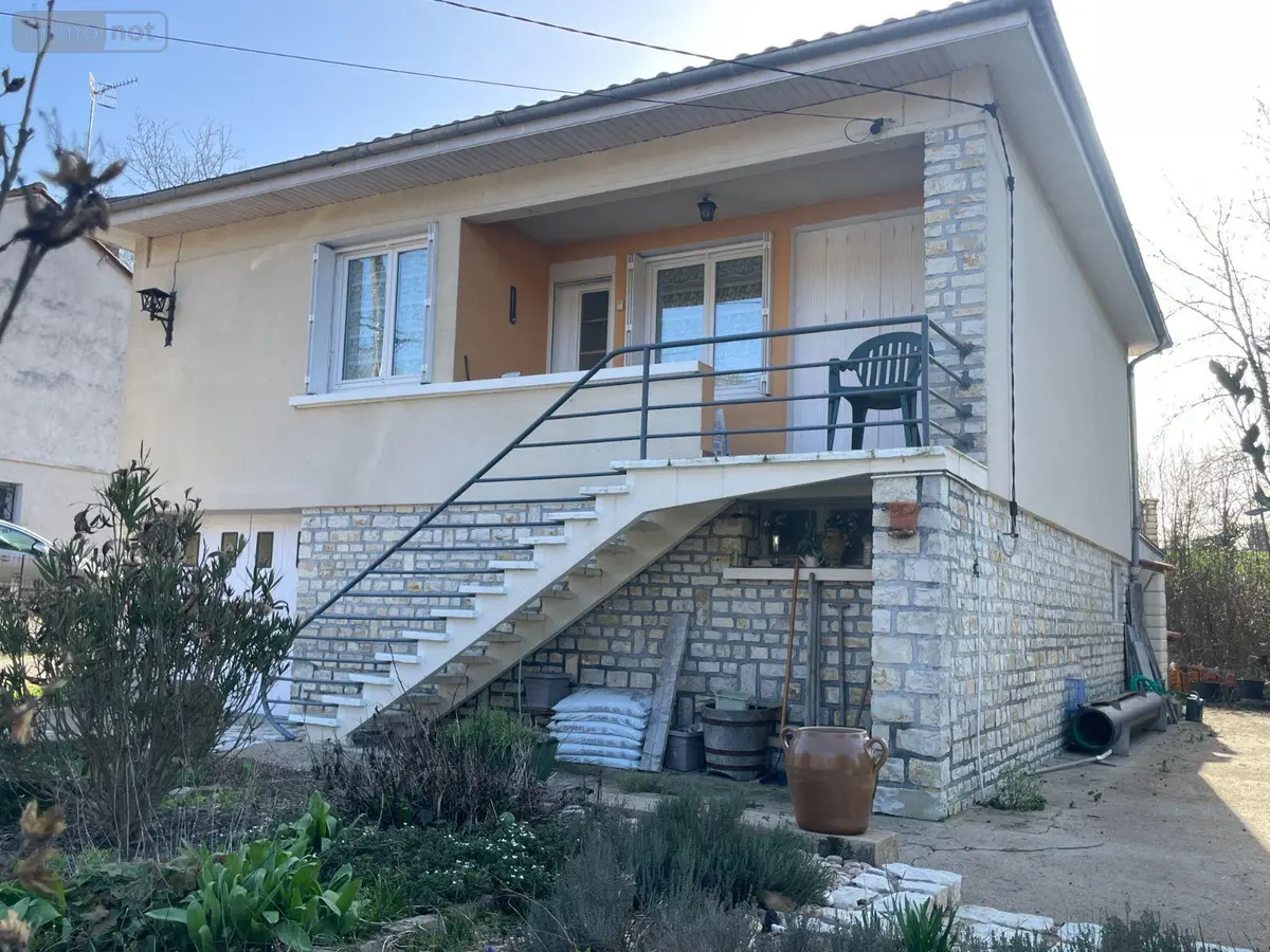 Maison a vendre Ribérac 24600 Dordogne 24 79 m2 4 pièces 134820 euros 077/1074 001