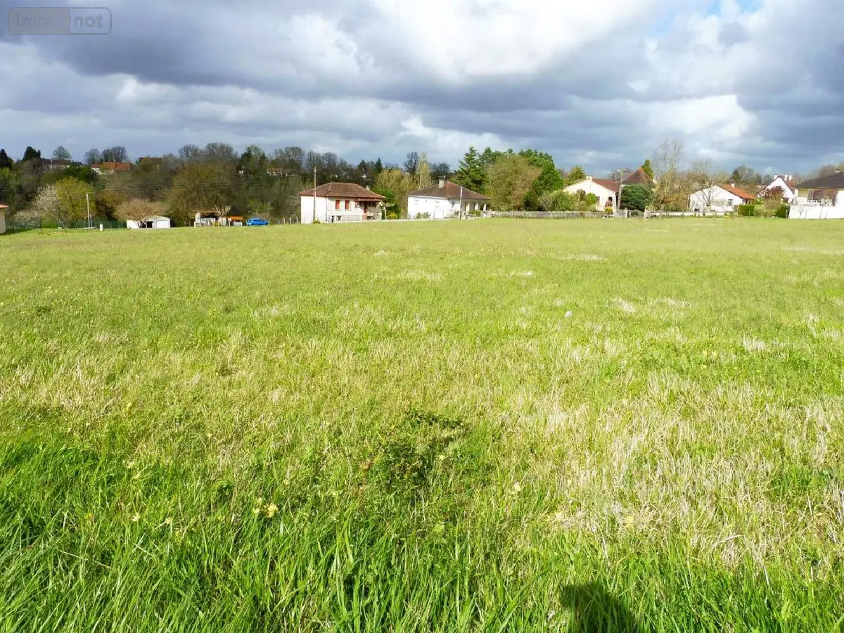 Terrain a batir a vendre Ribérac 24600 Dordogne 24 1107 m2 22819 euros 077/1352 001