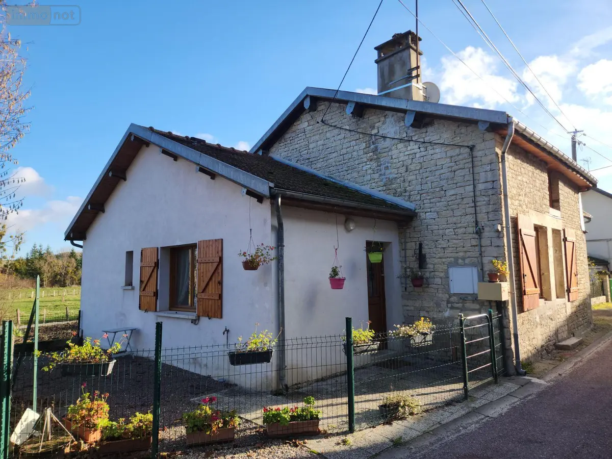 Maison a vendre Laferté-sur-Aube 52120 Haute-Marne 52 94 m2 3 pièces 70000 euros 10379/635 001