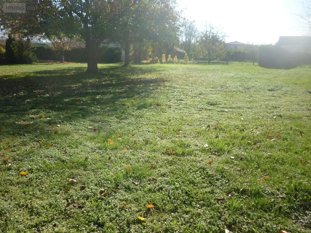 Terrain a batir a vendre Parentignat 63500 Puy-de-Dôme 63 124900 euros 13385/174 001