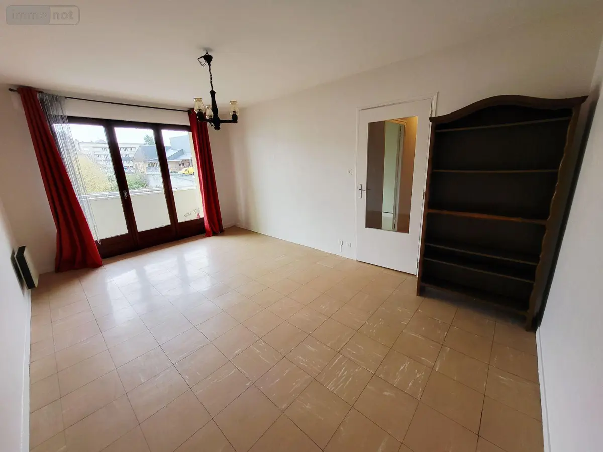 Appartement a vendre Ussel 19200 Corrèze 19 48 m2 2 pièces 53500 euros UA 129 001