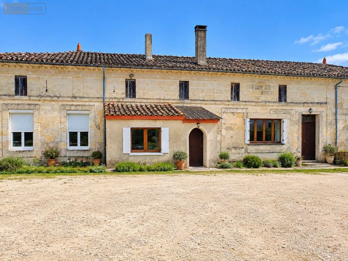 Maison a vendre Camiac-et-Saint-Denis 33420 Gironde 33 165 m2 5 pièces 110000 euros 045/1214 001