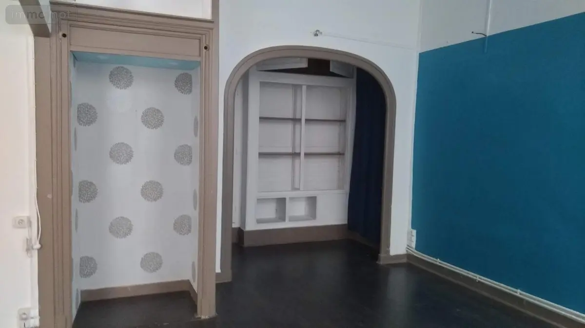 Location fonds et murs commerciaux Beaugency 45190 Loiret 45 52 m2 2 pièces 400 euros 091/1420 001