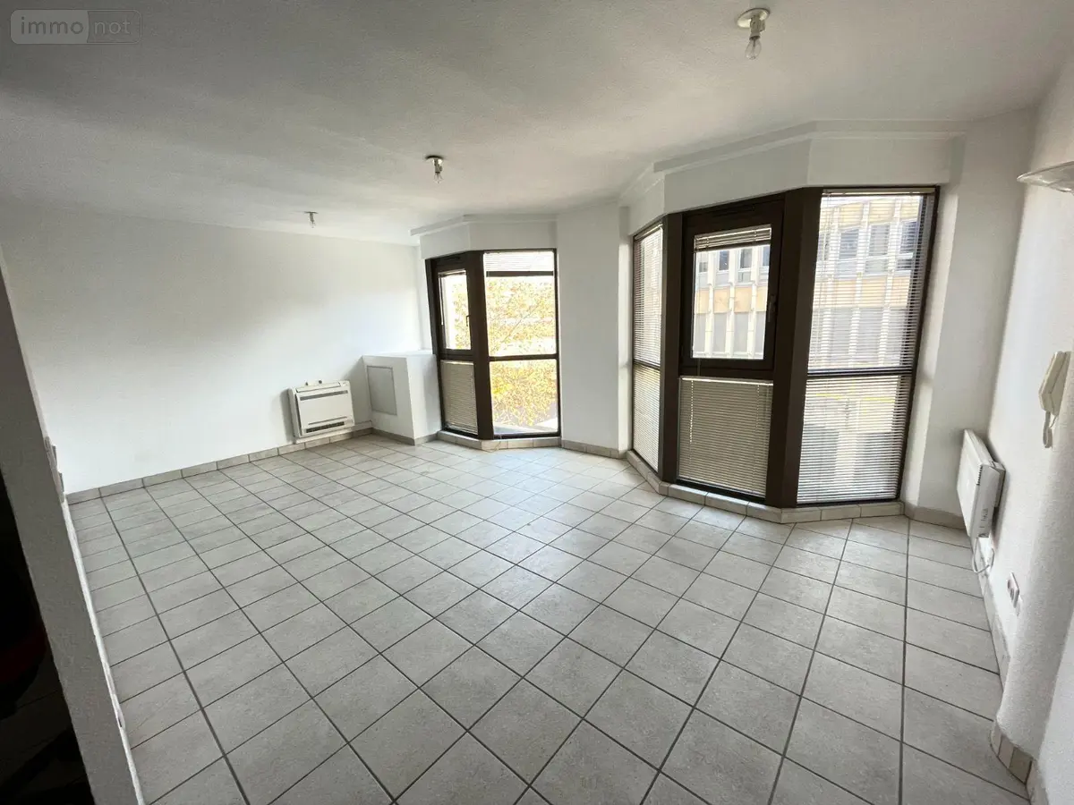 Appartement a vendre Manosque 04100 Alpes-de-Haute-Provence 04 40 m2 1 pièce 113880 euros 025/1924 001
