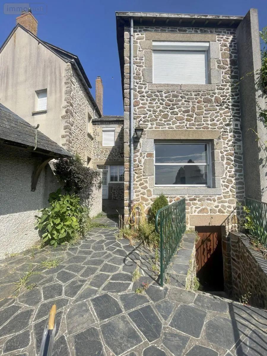Maison a vendre Saint-Thomas-de-Courceriers 53160 Mayenne 53 206 m2 9 pièces 166500 euros 12703/3638 001